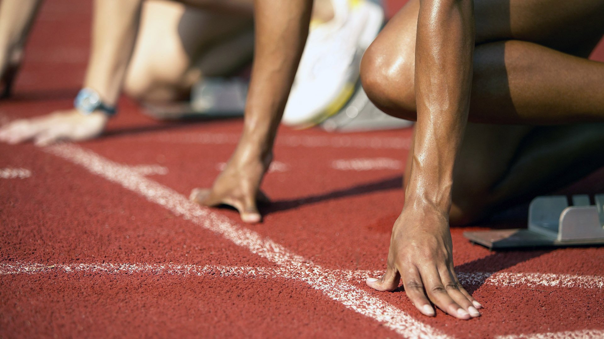 闪耀双星，塔图姆惊艳赛场，西班牙队未来可期